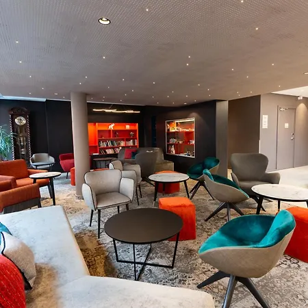 فندق Maison Turenne 4*