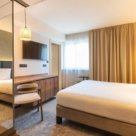 酒店 Maison Turenne 4*