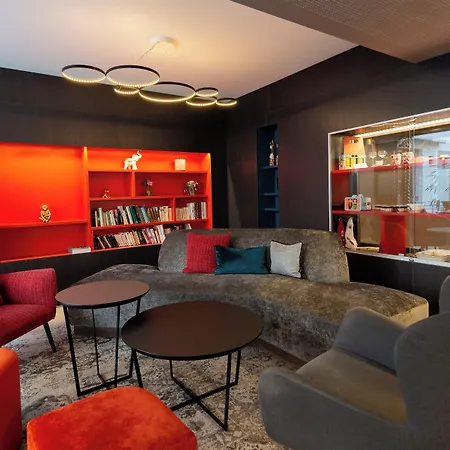 Maison Turenne 4*