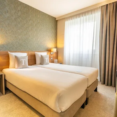 Maison Turenne Hotel