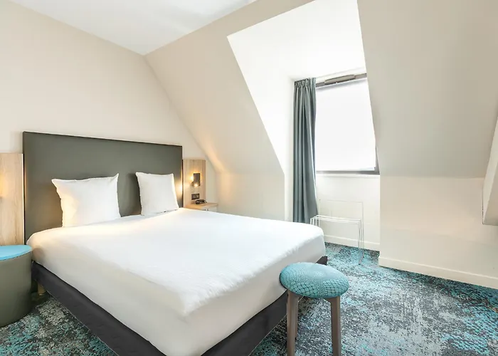 Maison Turenne Hotel 4*